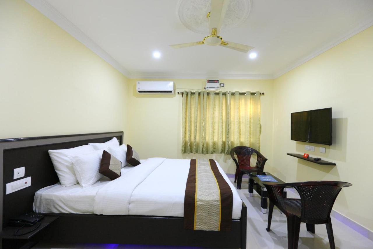 Saibala Lnn Hotel Chennai Exterior photo