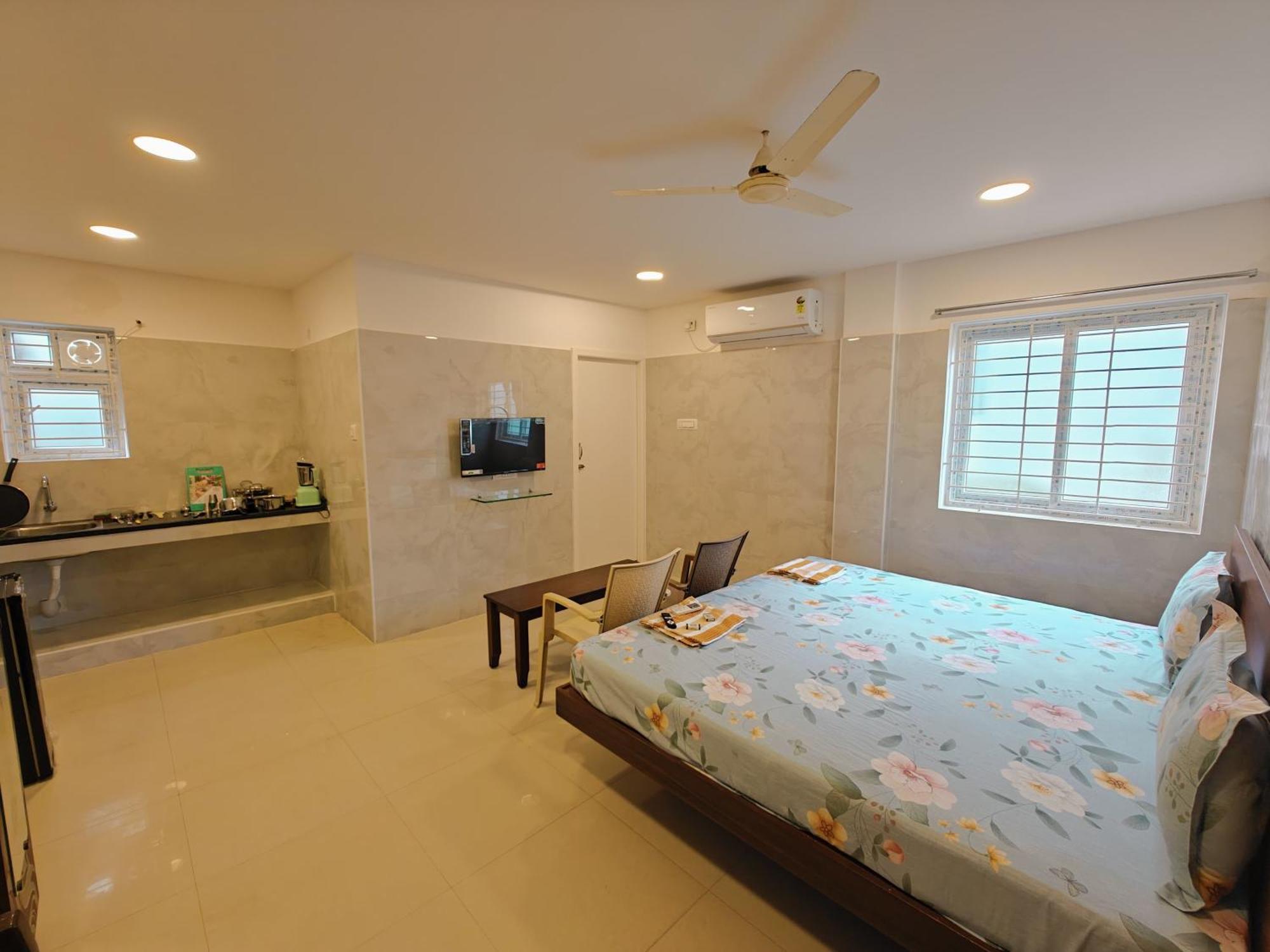 Saibala Lnn Hotel Chennai Exterior photo